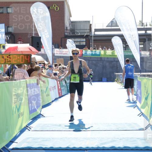 09.08.2026 - GEWOBA Citytriathlon Bremen Yannick Fuchs http://msf.ph/oto/9936686 09.08.2026 15:08:27 Ziel 46 meine-sportfotos.de