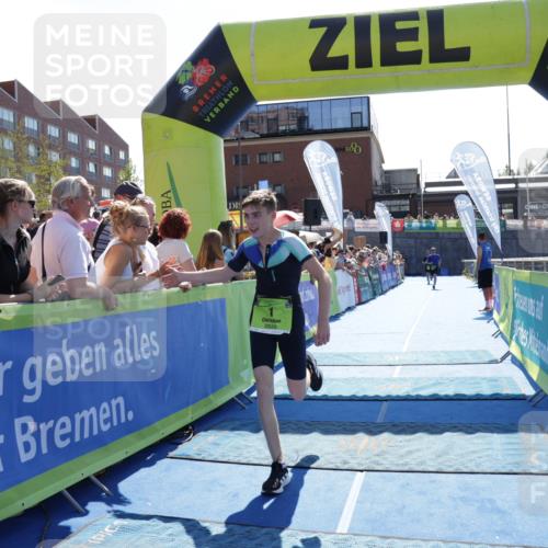 09.08.2026 - GEWOBA Citytriathlon Bremen Yannick Fuchs http://msf.ph/oto/9936703 09.08.2026 15:08:35 Ziel 1, 113 meine-sportfotos.de