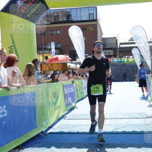 09.08.2026 - GEWOBA Citytriathlon Bremen Yannick Fuchs http://msf.ph/oto/9936714 09.08.2026 15:08:44 Ziel 113, 170, 780 meine-sportfotos.de