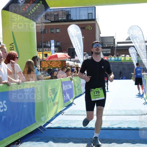 09.08.2026 - GEWOBA Citytriathlon Bremen Yannick Fuchs http://msf.ph/oto/9936715 09.08.2026 15:08:44 Ziel 113, 170, 780 meine-sportfotos.de