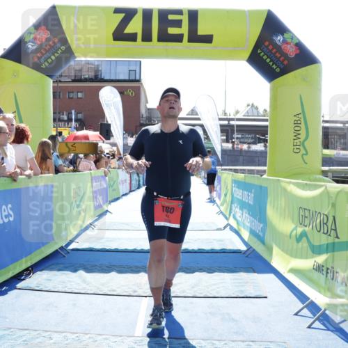 09.08.2026 - GEWOBA Citytriathlon Bremen Yannick Fuchs http://msf.ph/oto/9936722 09.08.2026 15:08:49 Ziel 780 meine-sportfotos.de