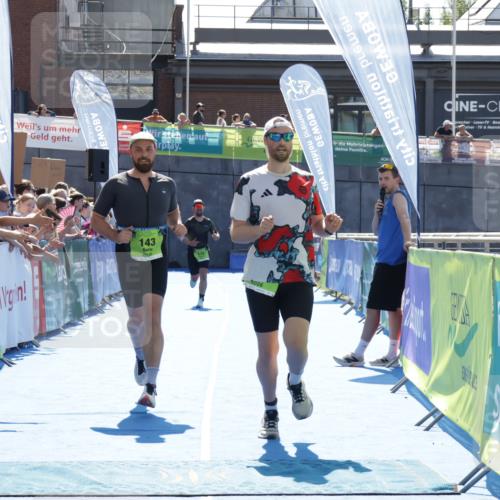 09.08.2026 - GEWOBA Citytriathlon Bremen Yannick Fuchs http://msf.ph/oto/9936749 09.08.2026 15:09:11 Ziel 119, 124, 143 meine-sportfotos.de