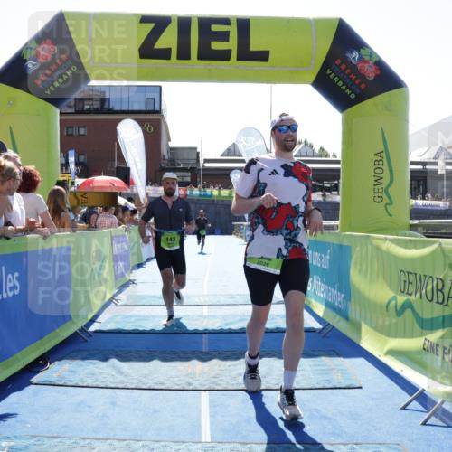 09.08.2026 - GEWOBA Citytriathlon Bremen Yannick Fuchs http://msf.ph/oto/9936753 09.08.2026 15:09:12 Ziel 119, 124, 143 meine-sportfotos.de
