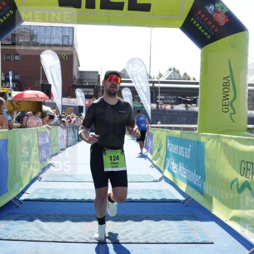 09.08.2026 - GEWOBA Citytriathlon Bremen Yannick Fuchs http://msf.ph/oto/9936765 09.08.2026 15:09:17 Ziel 119, 124, 143 meine-sportfotos.de