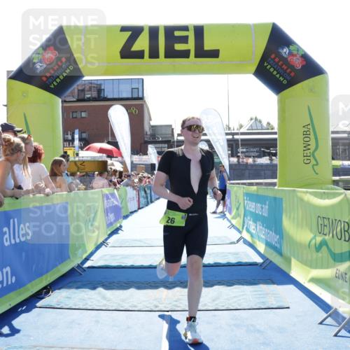 09.08.2026 - GEWOBA Citytriathlon Bremen Yannick Fuchs http://msf.ph/oto/9936791 09.08.2026 15:09:35 Ziel 26 meine-sportfotos.de