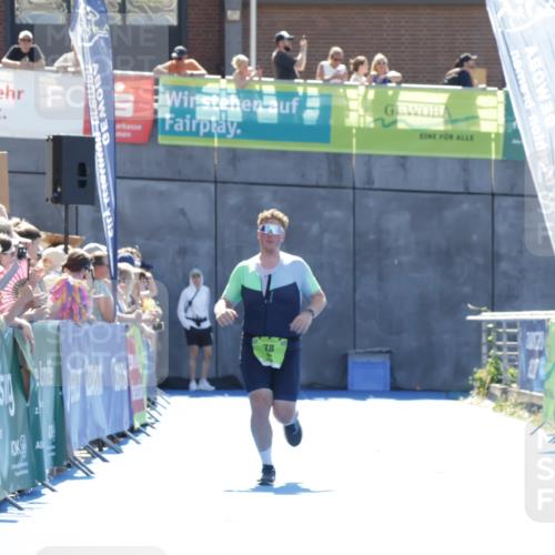 09.08.2026 - GEWOBA Citytriathlon Bremen Yannick Fuchs http://msf.ph/oto/9936804 09.08.2026 15:09:58 Ziel 78 meine-sportfotos.de