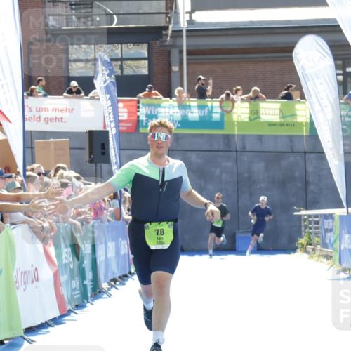 09.08.2026 - GEWOBA Citytriathlon Bremen Yannick Fuchs http://msf.ph/oto/9936811 09.08.2026 15:10:01 Ziel 78 meine-sportfotos.de