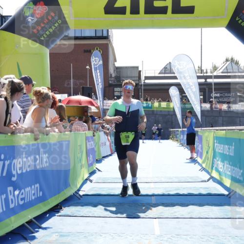 09.08.2026 - GEWOBA Citytriathlon Bremen Yannick Fuchs http://msf.ph/oto/9936814 09.08.2026 15:10:03 Ziel 78 meine-sportfotos.de