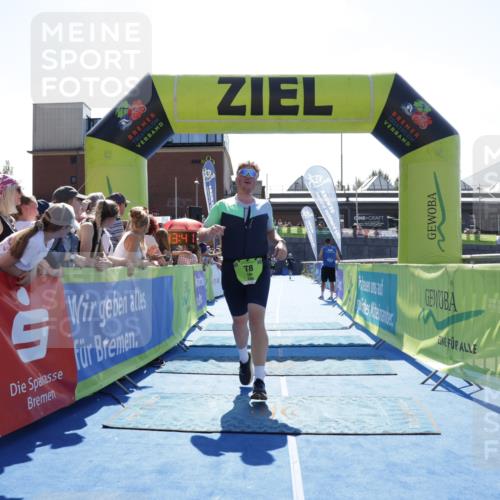 09.08.2026 - GEWOBA Citytriathlon Bremen Yannick Fuchs http://msf.ph/oto/9936816 09.08.2026 15:10:04 Ziel 78 meine-sportfotos.de