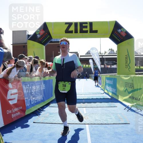 09.08.2026 - GEWOBA Citytriathlon Bremen Yannick Fuchs http://msf.ph/oto/9936820 09.08.2026 15:10:05 Ziel 78 meine-sportfotos.de