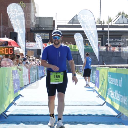 09.08.2026 - GEWOBA Citytriathlon Bremen Yannick Fuchs http://msf.ph/oto/9936849 09.08.2026 15:10:29 Ziel 169, 930 meine-sportfotos.de