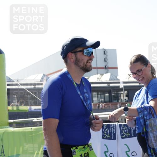 09.08.2026 - GEWOBA Citytriathlon Bremen Yannick Fuchs http://msf.ph/oto/9936856 09.08.2026 15:10:34 Ziel 3, 302 meine-sportfotos.de