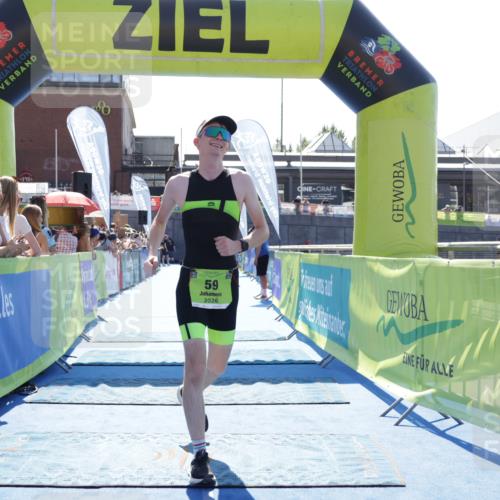 09.08.2026 - GEWOBA Citytriathlon Bremen Yannick Fuchs http://msf.ph/oto/9936882 09.08.2026 15:10:47 Ziel 59, 129 meine-sportfotos.de