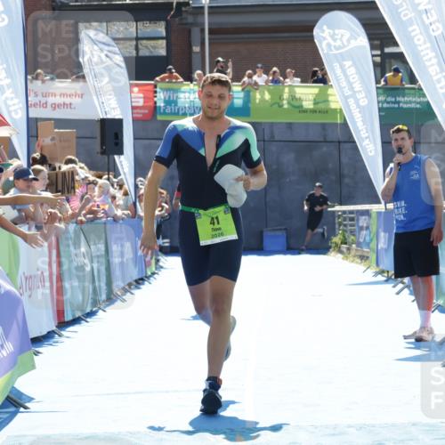 09.08.2026 - GEWOBA Citytriathlon Bremen Yannick Fuchs http://msf.ph/oto/9936890 09.08.2026 15:10:52 Ziel 27, 41 meine-sportfotos.de