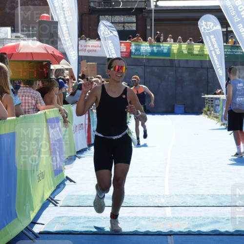 09.08.2026 - GEWOBA Citytriathlon Bremen Yannick Fuchs http://msf.ph/oto/9936915 09.08.2026 15:11:07 Ziel 159, 345, 371 meine-sportfotos.de