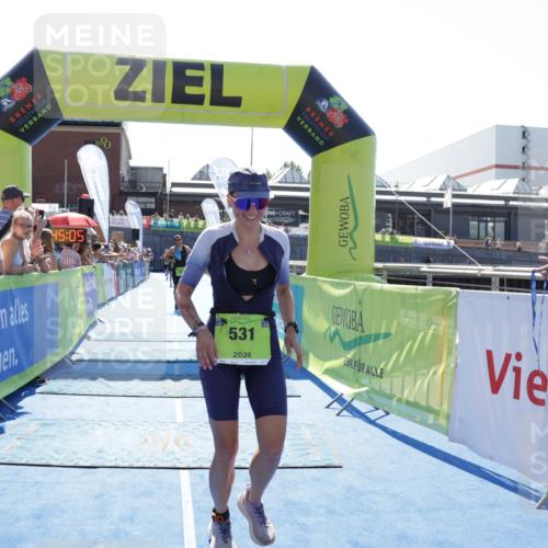 09.08.2026 - GEWOBA Citytriathlon Bremen Yannick Fuchs http://msf.ph/oto/9936944 09.08.2026 15:11:28 Ziel 118, 217, 531 meine-sportfotos.de