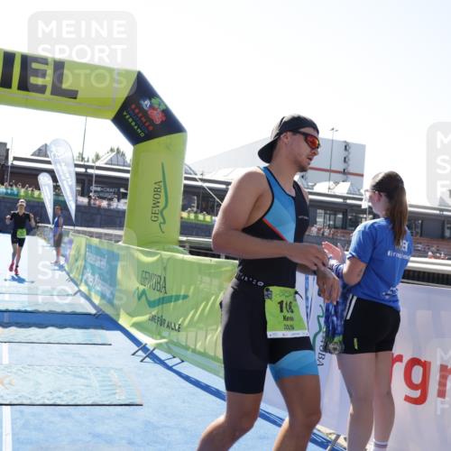 09.08.2026 - GEWOBA Citytriathlon Bremen Yannick Fuchs http://msf.ph/oto/9936958 09.08.2026 15:11:32 Ziel 118, 217, 218 meine-sportfotos.de