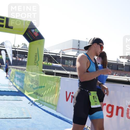 09.08.2026 - GEWOBA Citytriathlon Bremen Yannick Fuchs http://msf.ph/oto/9936959 09.08.2026 15:11:32 Ziel 118, 217, 218 meine-sportfotos.de