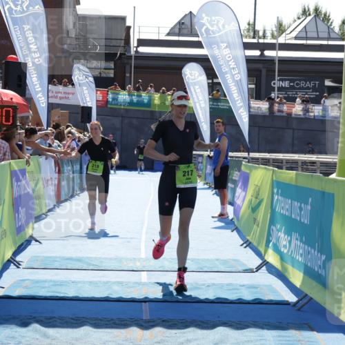 09.08.2026 - GEWOBA Citytriathlon Bremen Yannick Fuchs http://msf.ph/oto/9936961 09.08.2026 15:11:33 Ziel 118, 217, 218 meine-sportfotos.de
