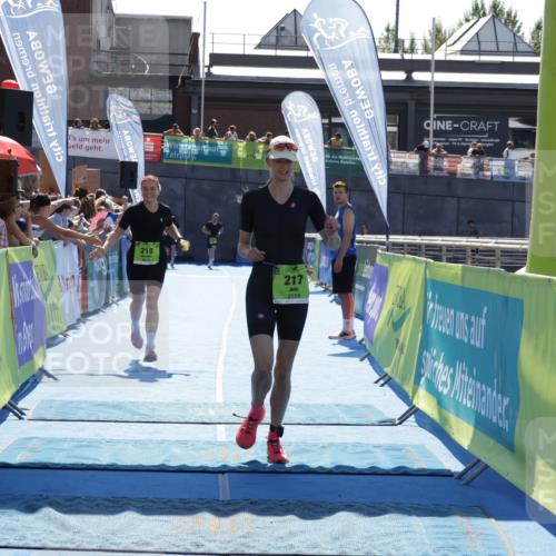 09.08.2026 - GEWOBA Citytriathlon Bremen Yannick Fuchs http://msf.ph/oto/9936962 09.08.2026 15:11:33 Ziel 118, 217, 218 meine-sportfotos.de