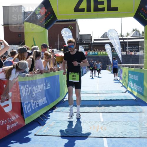 09.08.2026 - GEWOBA Citytriathlon Bremen Yannick Fuchs http://msf.ph/oto/9936981 09.08.2026 15:11:45 Ziel 38, 83, 162, 943 meine-sportfotos.de