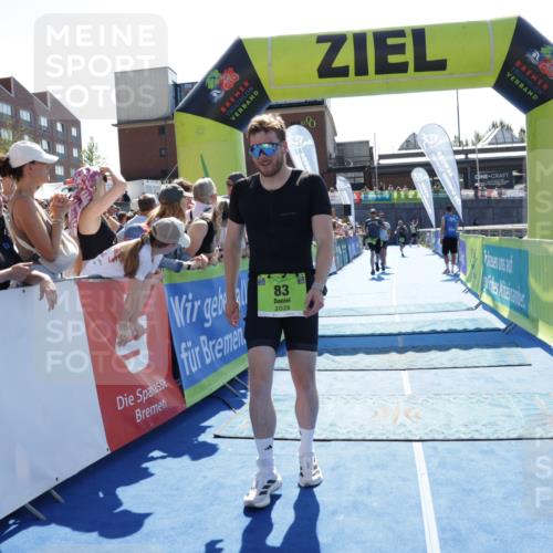 09.08.2026 - GEWOBA Citytriathlon Bremen Yannick Fuchs http://msf.ph/oto/9936983 09.08.2026 15:11:45 Ziel 38, 83, 162, 943 meine-sportfotos.de