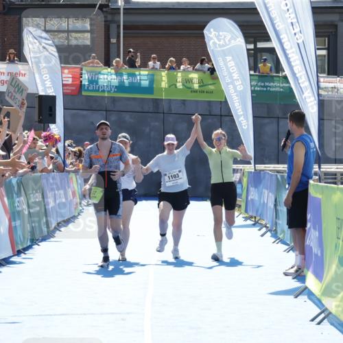 09.08.2026 - GEWOBA Citytriathlon Bremen Yannick Fuchs http://msf.ph/oto/9937018 09.08.2026 15:12:02 Ziel 97, 1103 meine-sportfotos.de