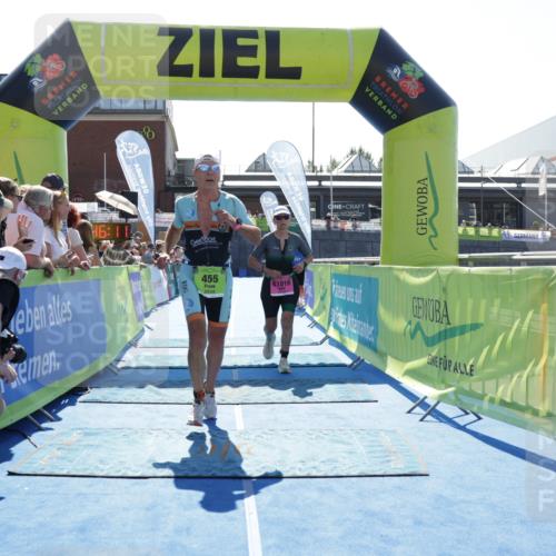 09.08.2026 - GEWOBA Citytriathlon Bremen Yannick Fuchs http://msf.ph/oto/9937047 09.08.2026 15:12:34 Ziel 151, 455, 1019, 1019 meine-sportfotos.de