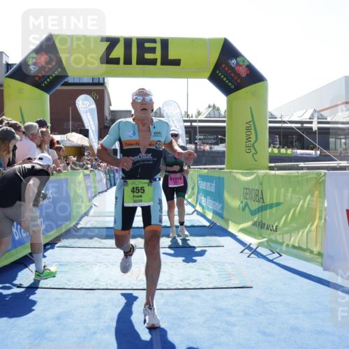 09.08.2026 - GEWOBA Citytriathlon Bremen Yannick Fuchs http://msf.ph/oto/9937048 09.08.2026 15:12:34 Ziel 151, 455, 1019, 1019 meine-sportfotos.de
