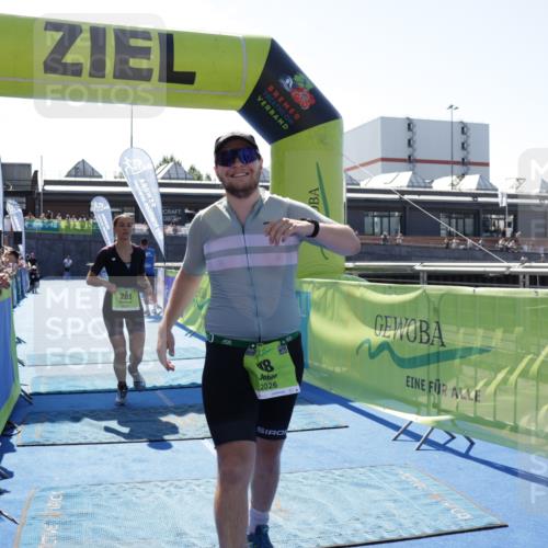 09.08.2026 - GEWOBA Citytriathlon Bremen Yannick Fuchs http://msf.ph/oto/9937057 09.08.2026 15:12:48 Ziel 98, 285 meine-sportfotos.de