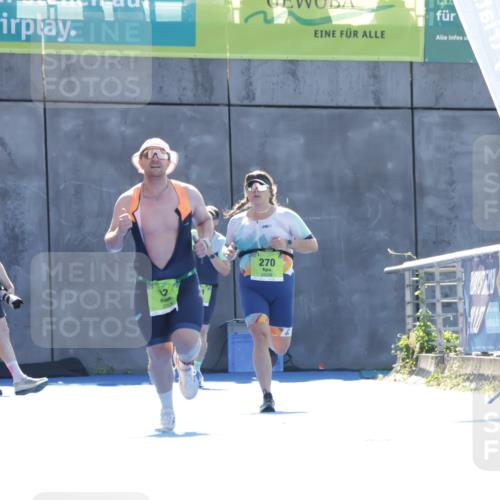 09.08.2026 - GEWOBA Citytriathlon Bremen Yannick Fuchs http://msf.ph/oto/9937075 09.08.2026 15:13:05 Ziel 92, 123 meine-sportfotos.de