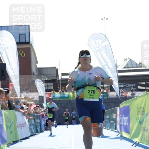09.08.2026 - GEWOBA Citytriathlon Bremen Yannick Fuchs http://msf.ph/oto/9937090 09.08.2026 15:13:12 Ziel 92, 270, 403 meine-sportfotos.de
