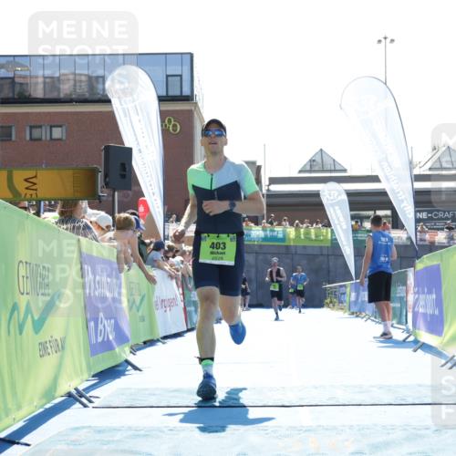 09.08.2026 - GEWOBA Citytriathlon Bremen Yannick Fuchs http://msf.ph/oto/9937102 09.08.2026 15:13:15 Ziel 92, 270, 403 meine-sportfotos.de