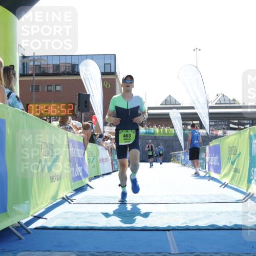 09.08.2026 - GEWOBA Citytriathlon Bremen Yannick Fuchs http://msf.ph/oto/9937103 09.08.2026 15:13:15 Ziel 92, 270, 403 meine-sportfotos.de