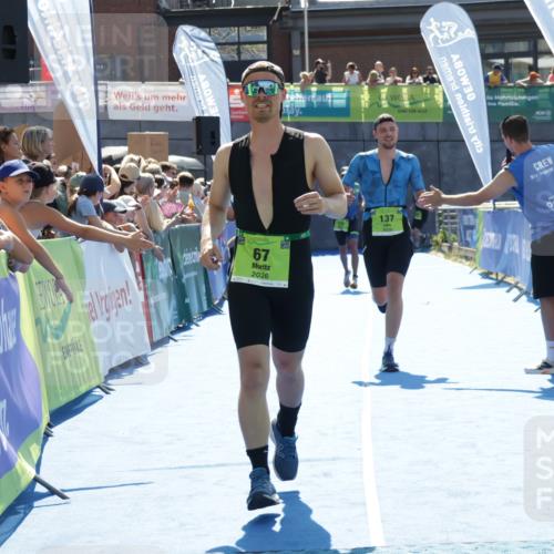 09.08.2026 - GEWOBA Citytriathlon Bremen Yannick Fuchs http://msf.ph/oto/9937113 09.08.2026 15:13:21 Ziel 67, 137 meine-sportfotos.de