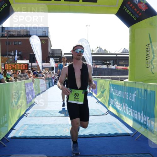 09.08.2026 - GEWOBA Citytriathlon Bremen Yannick Fuchs http://msf.ph/oto/9937115 09.08.2026 15:13:23 Ziel 67, 137, 470 meine-sportfotos.de