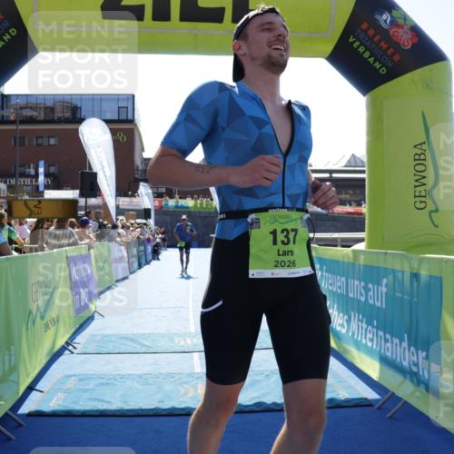 09.08.2026 - GEWOBA Citytriathlon Bremen Yannick Fuchs http://msf.ph/oto/9937120 09.08.2026 15:13:25 Ziel 67, 137, 470 meine-sportfotos.de