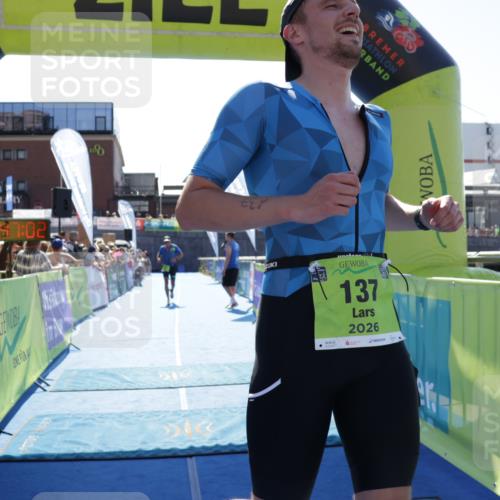 09.08.2026 - GEWOBA Citytriathlon Bremen Yannick Fuchs http://msf.ph/oto/9937121 09.08.2026 15:13:25 Ziel 67, 137, 470 meine-sportfotos.de