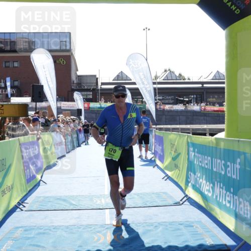 09.08.2026 - GEWOBA Citytriathlon Bremen Yannick Fuchs http://msf.ph/oto/9937123 09.08.2026 15:13:29 Ziel 105, 470 meine-sportfotos.de