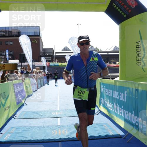 09.08.2026 - GEWOBA Citytriathlon Bremen Yannick Fuchs http://msf.ph/oto/9937127 09.08.2026 15:13:29 Ziel 105, 470 meine-sportfotos.de