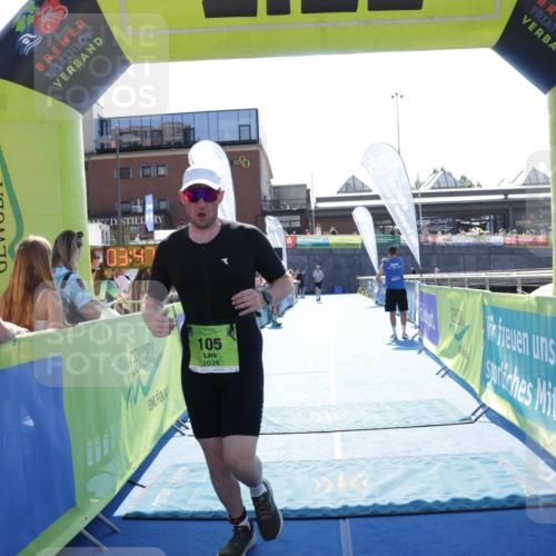 09.08.2026 - GEWOBA Citytriathlon Bremen Yannick Fuchs http://msf.ph/oto/9937132 09.08.2026 15:13:34 Ziel 105 meine-sportfotos.de