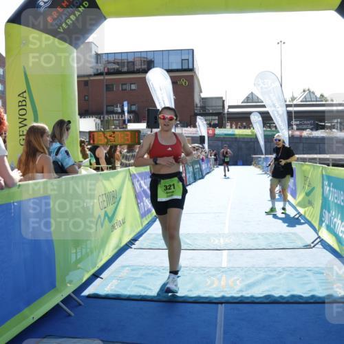 09.08.2026 - GEWOBA Citytriathlon Bremen Yannick Fuchs http://msf.ph/oto/9937164 09.08.2026 15:13:54 Ziel 77, 180, 278, 321, 349 meine-sportfotos.de