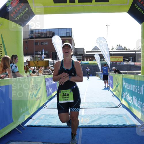 09.08.2026 - GEWOBA Citytriathlon Bremen Yannick Fuchs http://msf.ph/oto/9937243 09.08.2026 15:14:49 Ziel 346 meine-sportfotos.de
