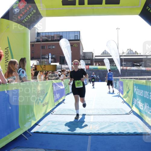 09.08.2026 - GEWOBA Citytriathlon Bremen Yannick Fuchs http://msf.ph/oto/9937262 09.08.2026 15:15:07 Ziel 24, 263 meine-sportfotos.de