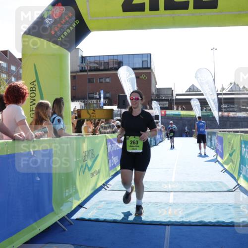 09.08.2026 - GEWOBA Citytriathlon Bremen Yannick Fuchs http://msf.ph/oto/9937264 09.08.2026 15:15:08 Ziel 24, 263 meine-sportfotos.de