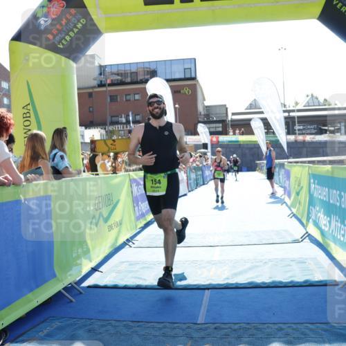 09.08.2026 - GEWOBA Citytriathlon Bremen Yannick Fuchs http://msf.ph/oto/9937305 09.08.2026 15:15:33 Ziel 154, 337, 378, 466 meine-sportfotos.de