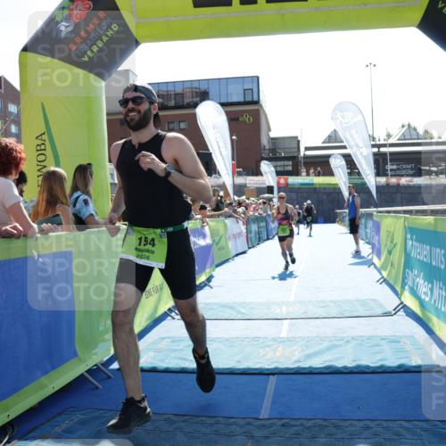 09.08.2026 - GEWOBA Citytriathlon Bremen Yannick Fuchs http://msf.ph/oto/9937307 09.08.2026 15:15:33 Ziel 154, 337, 378, 466 meine-sportfotos.de