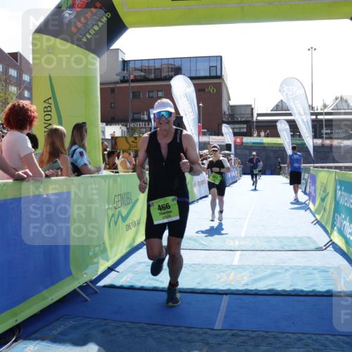 09.08.2026 - GEWOBA Citytriathlon Bremen Yannick Fuchs http://msf.ph/oto/9937330 09.08.2026 15:15:39 Ziel 257, 337, 466 meine-sportfotos.de