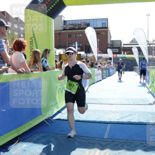 09.08.2026 - GEWOBA Citytriathlon Bremen Yannick Fuchs http://msf.ph/oto/9937341 09.08.2026 15:15:41 Ziel 257, 466 meine-sportfotos.de