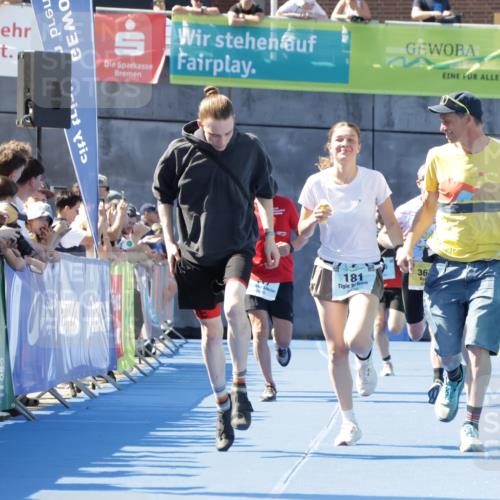 09.08.2026 - GEWOBA Citytriathlon Bremen Yannick Fuchs http://msf.ph/oto/9937356 09.08.2026 11:41:44 Ziel 181, 367, 530 meine-sportfotos.de
